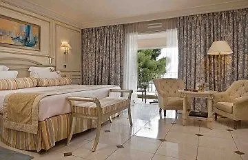 Hotel Le Club De Cavaliere And Spa-1
